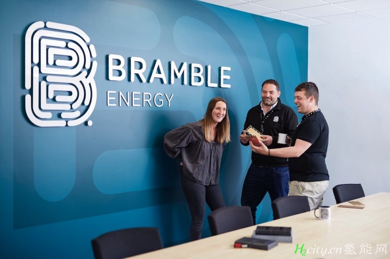 世界上最低成本的氫燃料電池（由 Bramble Energy 結合PCB技術创建）